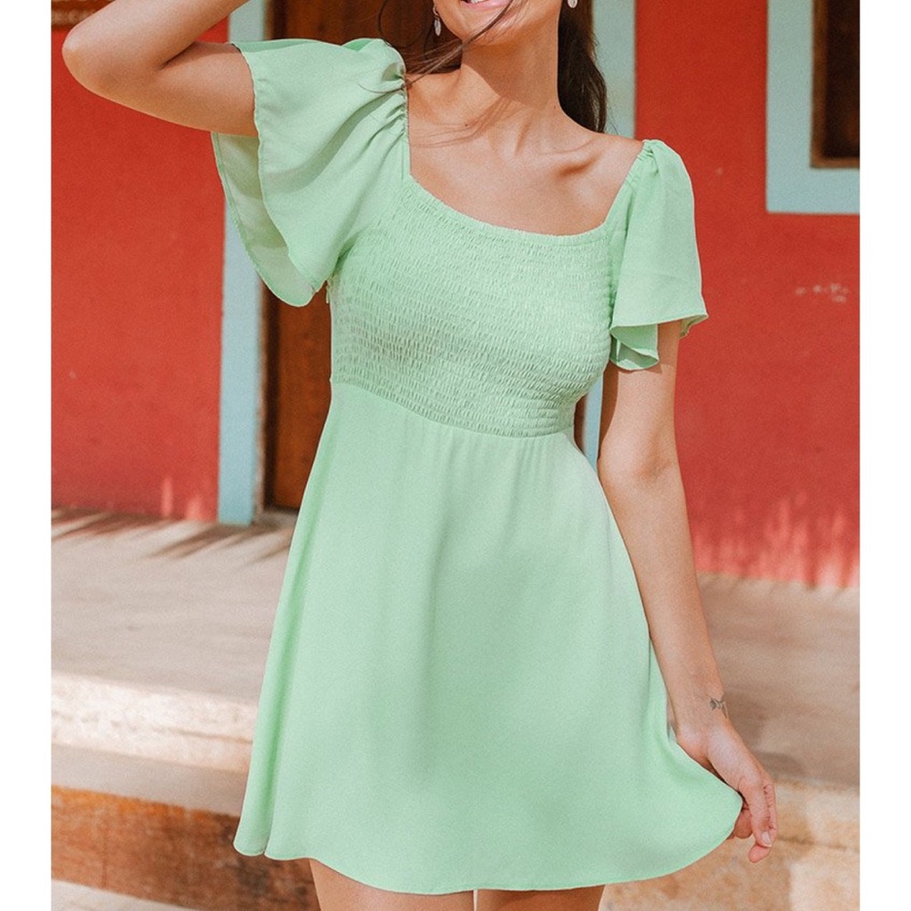 NWT Sz Lrg Square Neck Flounce Dress